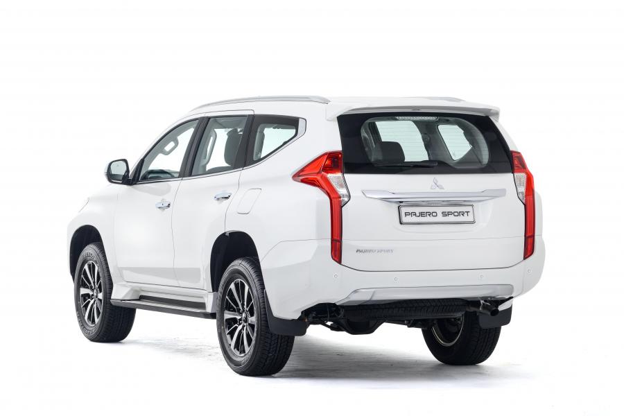  Mitsubishi Pajero Sport 2017 года  (ZA) (фото 15 из 29)